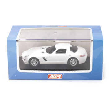 Машинка Mercedes Benz SLS AMG для автотрека 1:43 - TR-C16