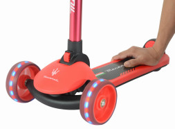 Трехколесный беговел-самокат Maserati с сиденьем - CLB-0140-RED