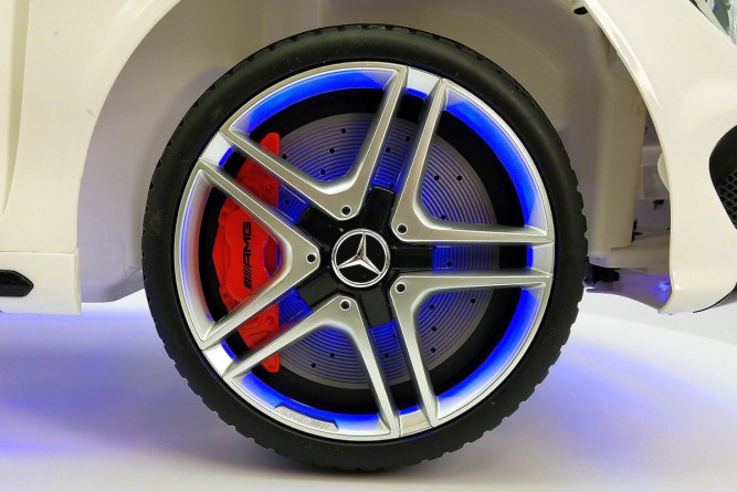 Детский электромобиль Mercedes CLA45 AMG LUXURY White 12V 2.4G - SX1538-E