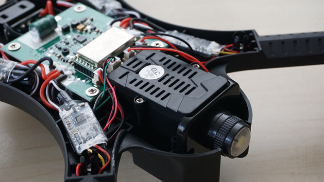 Квадрокоптер MJX Bugs 3 с FPV WiFi камерой C4022 - B3