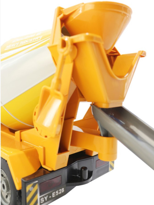 Радиоуправляемая бетономешалка Double E Mercedes-Benz Arocs 1:20 2.4G - E528-003