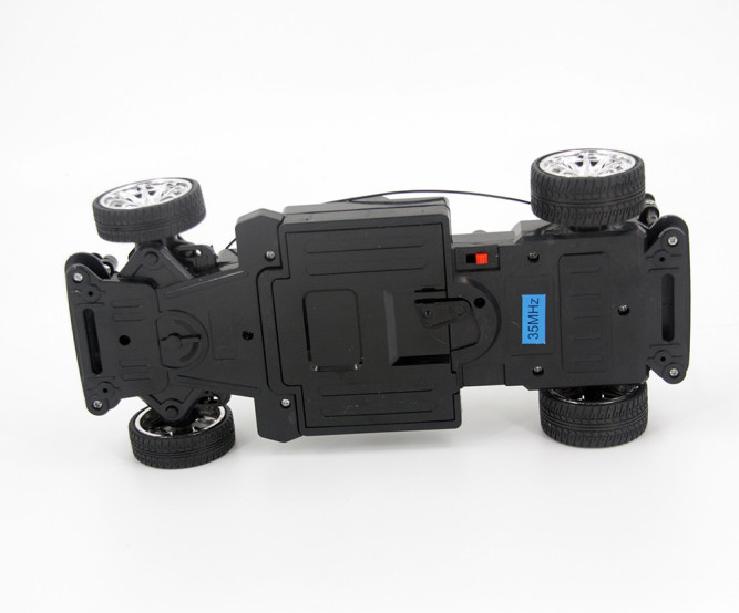 Радиоуправляемый автомобиль для дрифта Nissan 350Z GT 1:14 - 828-2