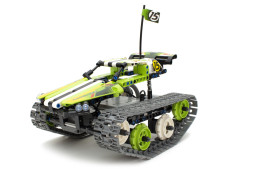 Радиоуправляемый конструктор QiHui "Stunt Car 3in1" (353 детали) - QH8015