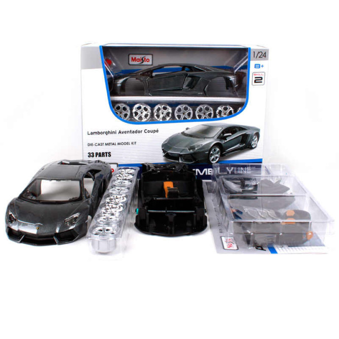 Сборная металлическая модель Maisto Lamborghini Aventador Coupe 1:24 - 39900